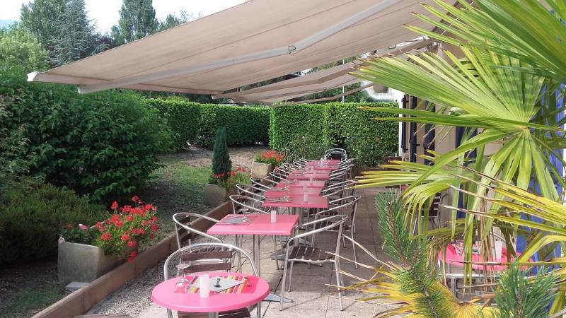 Comfort Hotel Grenoble Meylan Esterno foto