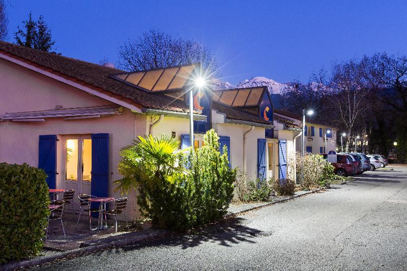 Comfort Hotel Grenoble Meylan Esterno foto