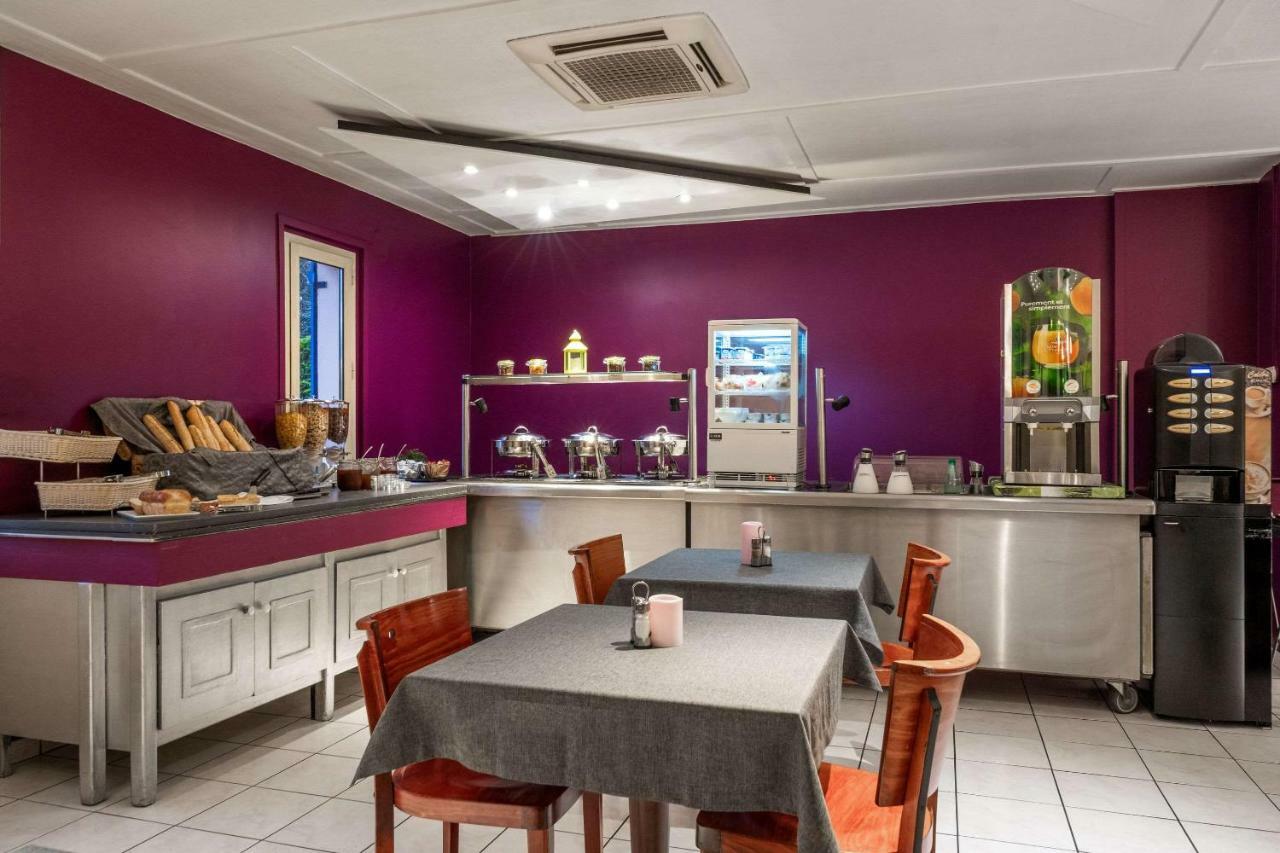 Comfort Hotel Grenoble Meylan Esterno foto