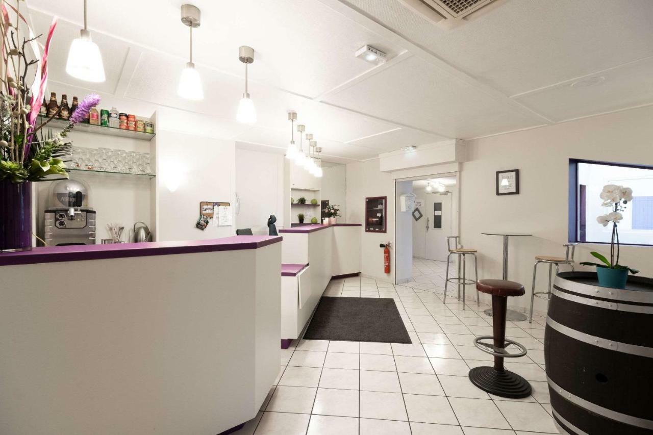 Comfort Hotel Grenoble Meylan Esterno foto